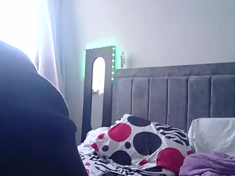 JadeYJacob online show from March 20, 2026, 10:03 pm