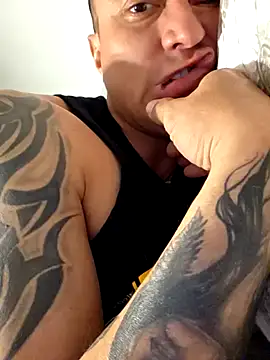 DoggiiDick online show from March 4, 2026, 7:09 pm