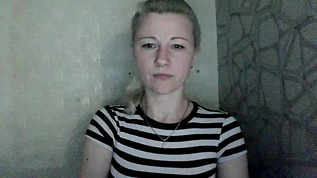 Katerina-Kissa online show from May 9, 2026, 6:24 pm