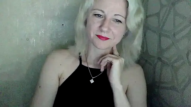 Katerina-Kissa online show from May 23, 2026, 6:45 pm