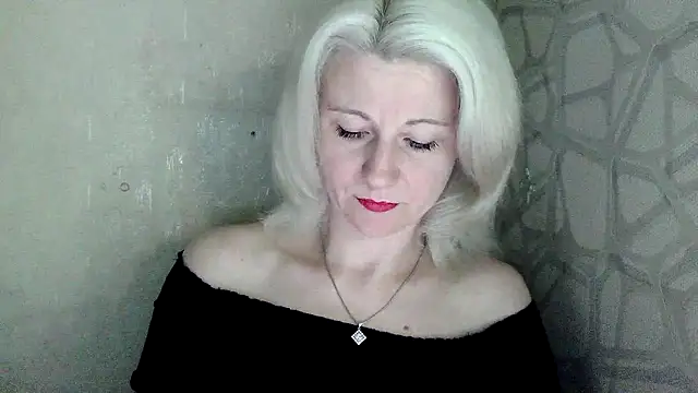 Katerina-Kissa online show from May 26, 2026, 6:48 pm