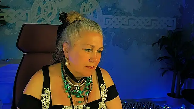 Snapshot of LilaMaharani chatting on May 21, 2026, 12:56 pm LilaMaharani online show from May 21, 2026, 12:56 pm
