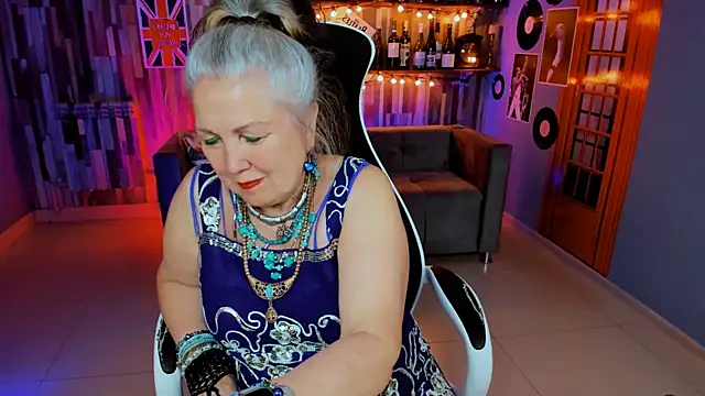 Snapshot of LilaMaharani chatting on June 26, 2026, 1:48 pm LilaMaharani online show from June 26, 2026, 1:48 pm