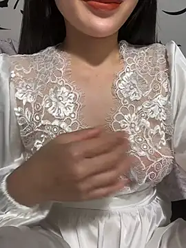 Snapshot of Angela-sexxy chatting on March 5, 2026, 6:31 am Angela-sexxy online show from March 5, 2026, 6:31 am