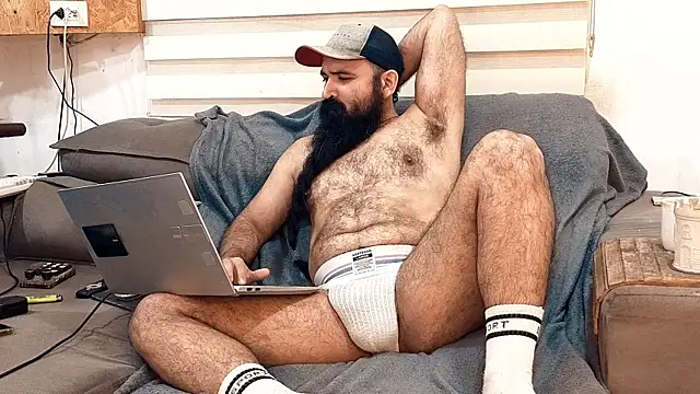Barba Negra Fumador online show from June 24, 2026, 3:55 pm