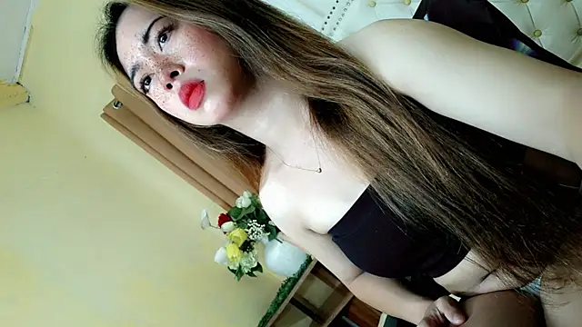 Seductive sophie online show from April 17, 2026, 2:58 am