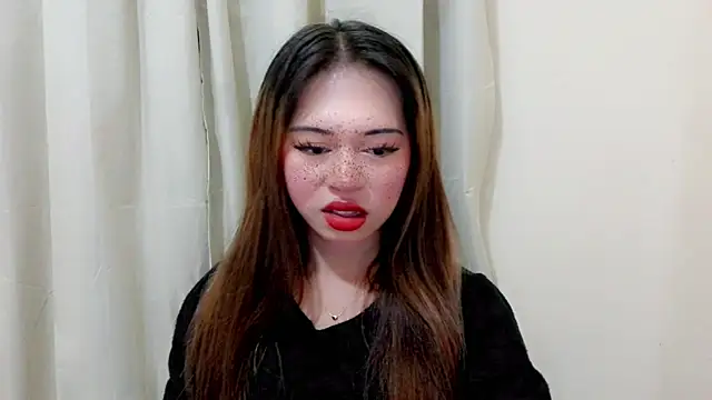 Snapshot of Seductive_sophie chatting on July 25, 2026, 6:22 am Seductive sophie online show from July 25, 2026, 6:22 am