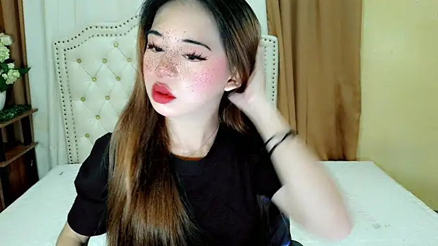 Snapshot of Seductive_sophie chatting on July 28, 2026, 3:57 am Seductive sophie online show from July 28, 2026, 3:57 am