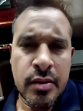 Snapshot of Ezehombre chatting on March 9, 2026, 3:54 am Ezehombre online show from March 9, 2026, 3:54 am