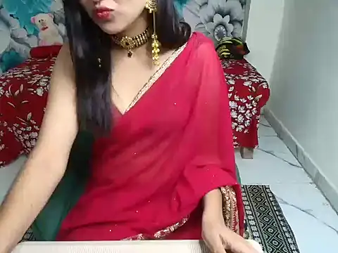 Snapshot of its-samyara chatting on August 2, 2026, 4:49 pm its-samyara online show from August 2, 2026, 4:49 pm