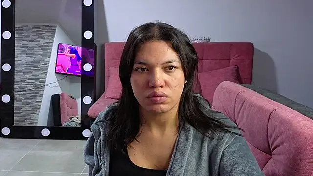 ashley-midnight online show from March 12, 2026, 12:50 am