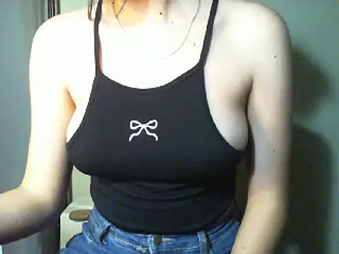 Snapshot of lolit_cat chatting on April 3, 2026, 10:08 pm lolit cat online show from April 3, 2026, 10:08 pm