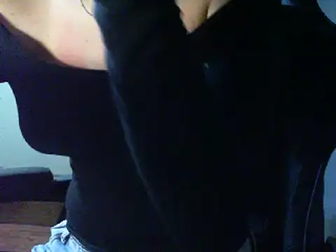 Snapshot of lolit_cat chatting on April 12, 2026, 10:48 pm lolit cat online show from April 12, 2026, 10:48 pm