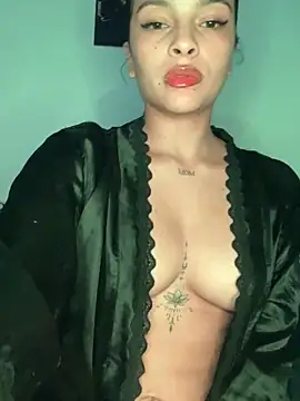 hot-valery online show from March 22, 2026, 2:37 am