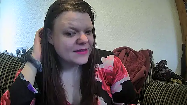 CrystalBabes online show from March 12, 2026, 11:49 am