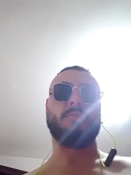 Snapshot of Shayka96 chatting on March 2, 2026, 5:08 am Shayka96 online show from March 2, 2026, 5:08 am