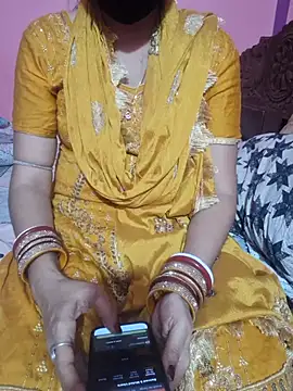 Snapshot of Couple_hot999 chatting on June 27, 2026, 2:12 pm Couple hot999 online show from June 27, 2026, 2:12 pm