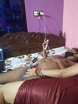 Snapshot of Couple_hot999 chatting on July 26, 2026, 8:27 pm Couple hot999 online show from July 26, 2026, 8:27 pm