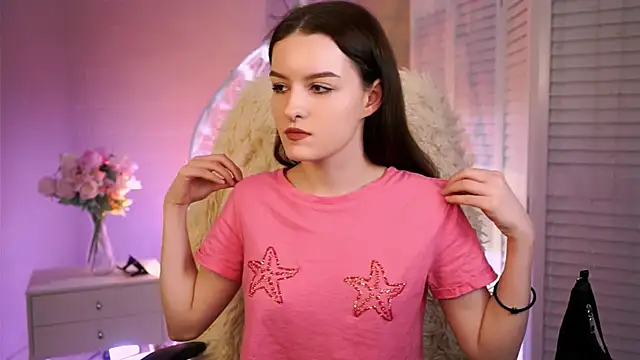 Snapshot of KellieBanshe chatting on March 3, 2026, 12:44 pm KellieBanshe online show from March 3, 2026, 12:44 pm