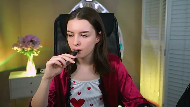 KellieBanshe online show from March 17, 2026, 4:06 am