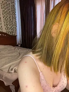 SweetsforLily online show from March 25, 2026, 10:21 am