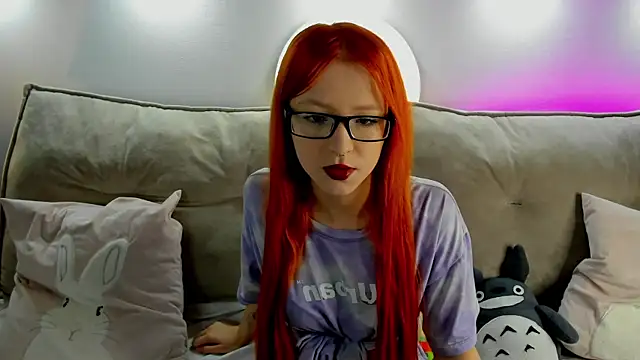 Emma Dusk online show from April 2, 2026, 1:03 am