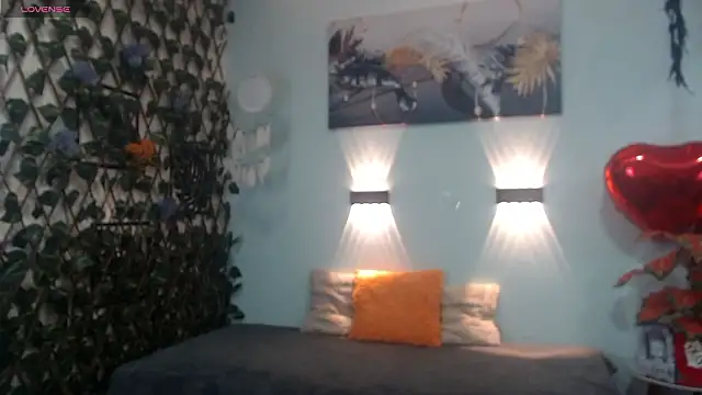 Roccoallegeri online show from March 6, 2026, 11:50 am