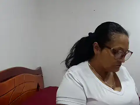  BellaNocturna online show from March 17, 2026, 3:22 am