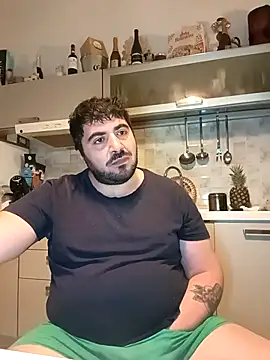 bear skinny online show from April 19, 2026, 1:05 am