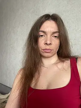 Luna2547 online show from April 2, 2026, 1:09 pm