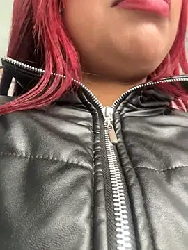 Snapshot of Cherry_Charlottee chatting on July 10, 2026, 7:16 pm Cherry Charlottee online show from July 10, 2026, 7:16 pm