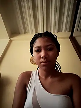 Yire  online show from March 3, 2026, 11:49 am