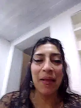 jaade doll online show from March 27, 2026, 1:22 pm