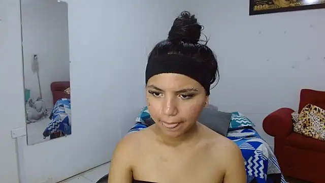 Snapshot of kimmyfuckass chatting on June 4, 2026, 7:53 pm kimmyfuckass online show from June 4, 2026, 7:53 pm