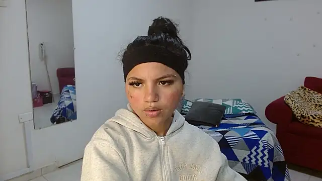 Snapshot of kimmyfuckass chatting on June 19, 2026, 12:31 pm kimmyfuckass online show from June 19, 2026, 12:31 pm