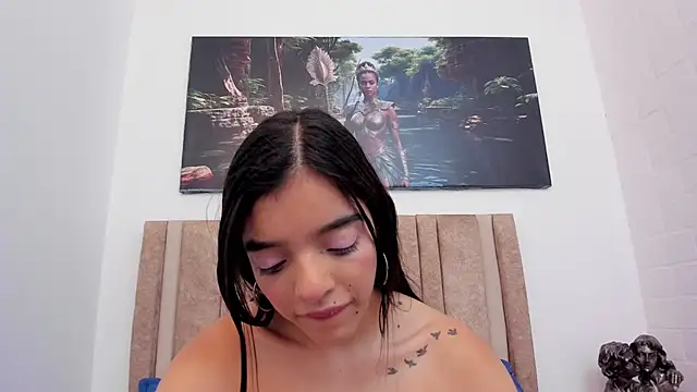 Thalia parkerr  online show from April 4, 2026, 12:24 pm