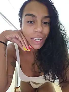 Snapshot of daniellels91 chatting on July 2, 2026, 1:05 am daniellels91 online show from July 2, 2026, 1:05 am