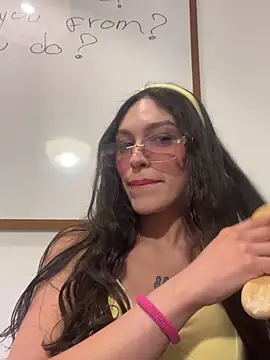 SweetCherry   online show from March 9, 2026, 8:02 pm