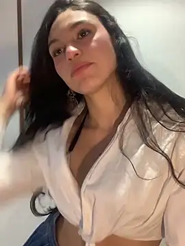 SweetCherry   online show from March 16, 2026, 7:51 pm