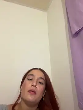 Snapshot of isabella_ferrer99 chatting on June 25, 2026, 12:21 am isabella ferrer99 online show from June 25, 2026, 12:21 am