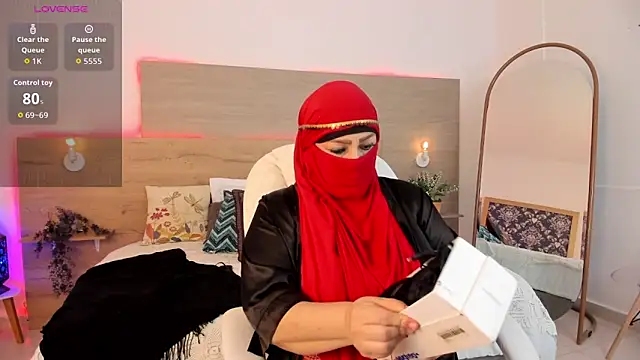  Azahaaraa  online show from March 20, 2026, 3:22 am