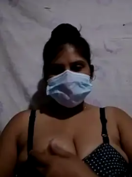 nilkirilli online show from March 31, 2026, 10:32 pm