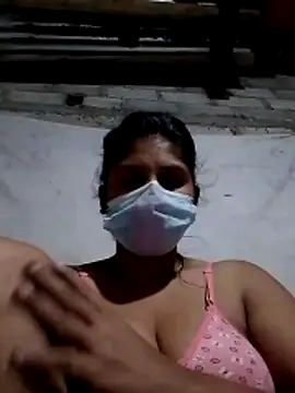 nilkirilli online show from April 4, 2026, 4:59 pm