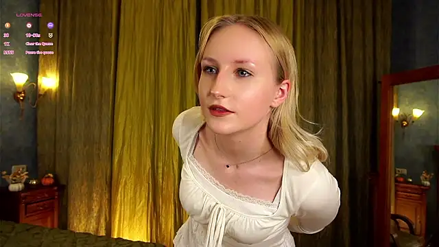 CatarinaGulla online show from March 20, 2026, 12:21 pm