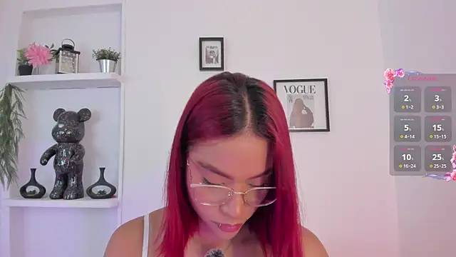 Im Scarlett  online show from May 5, 2026, 6:49 pm