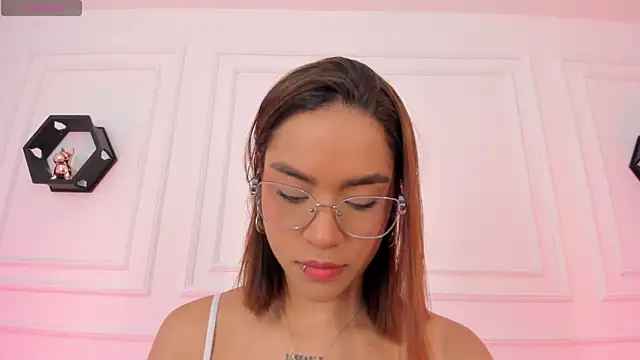 Snapshot of Im_Scarlett_ chatting on June 18, 2026, 5:39 pm Im Scarlett online show from June 18, 2026, 5:39 pm