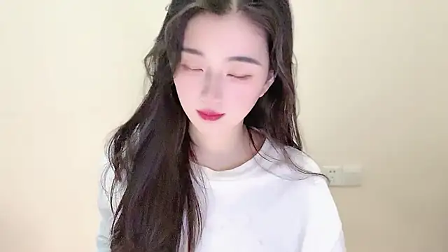 jinxiyao01 online show from April 12, 2026, 7:57 am
