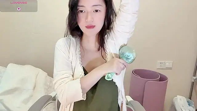 jinxiyao01 online show from June 30, 2026, 2:34 am