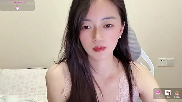 jinxiyao01 online show from August 1, 2026, 2:49 pm