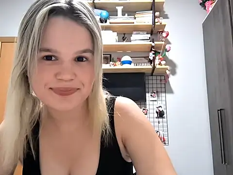 JodyMichniak online show from March 6, 2026, 12:18 am